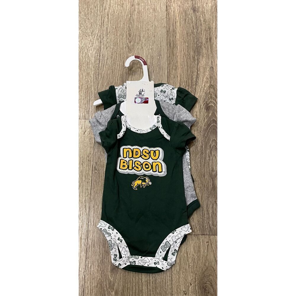 North Dakota State University Baby One Pieces 3 Bundle New 3-6 months